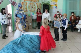 Новий Рік у дітей Сторожинецький ліцей 1