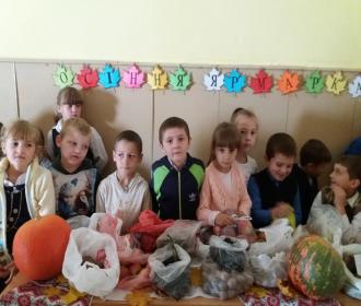 /Files/images/1novini/osnny_yarmarok_171018/1.jpg